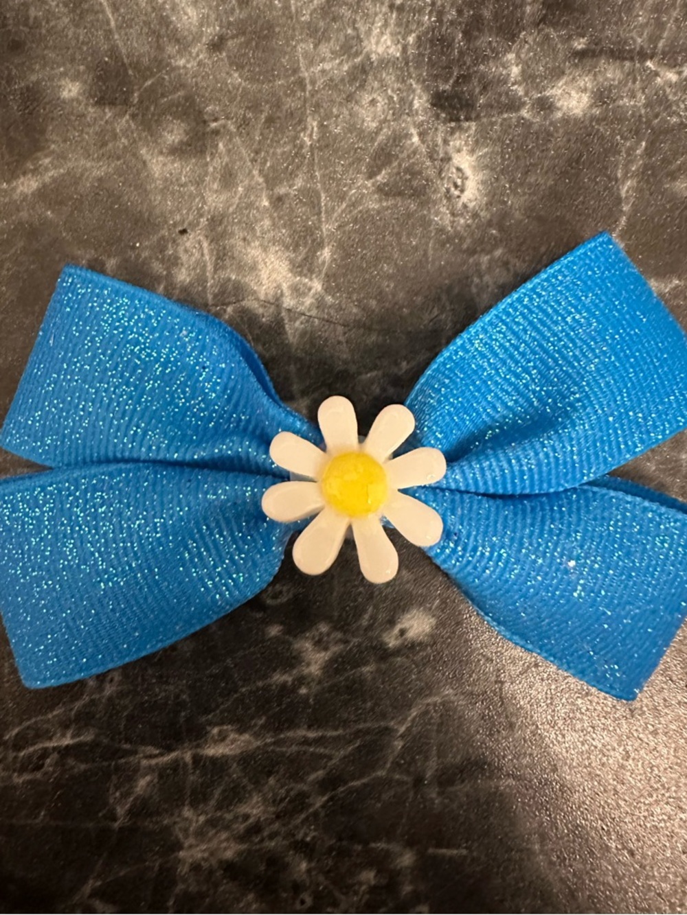 Sparkling Blue Bow Hair Clip with Daisy Center